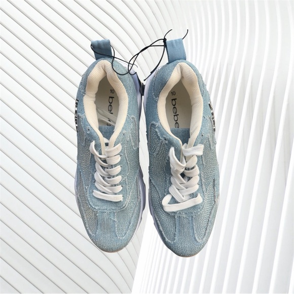 NEW WOMEN'S BEBE KASEY SNEAKERS DENIM SIZE 10 - Picture 3 of 10